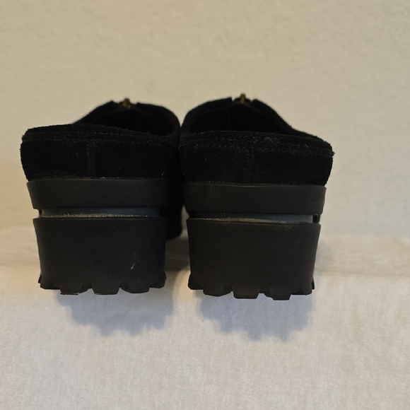 Cole Haan Black Women's Mules. Waterproof With Nike Air Heels. Size 8.5 - Picture 5 of 16